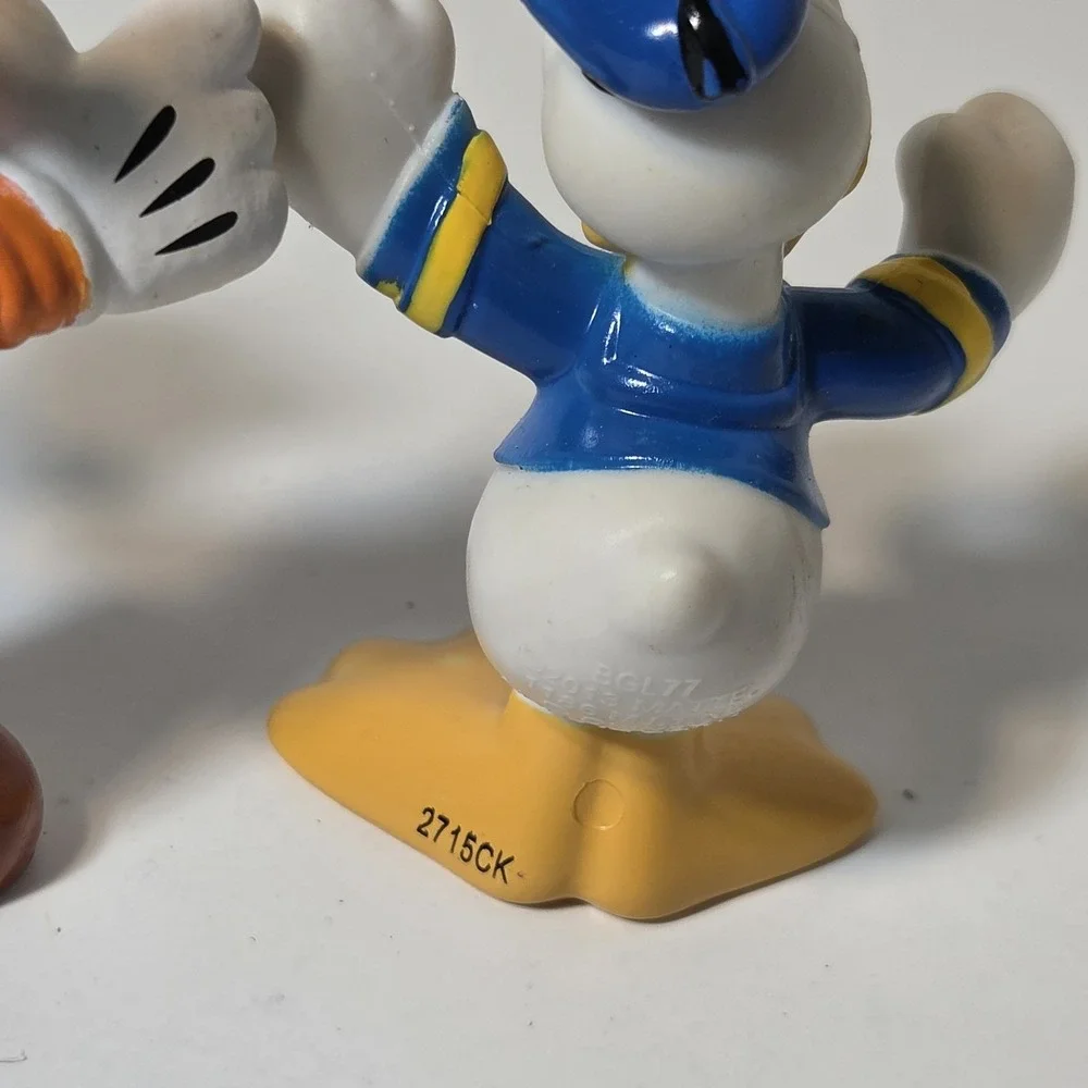 2013 Mattel Disney Goofy Donald Duck Figure